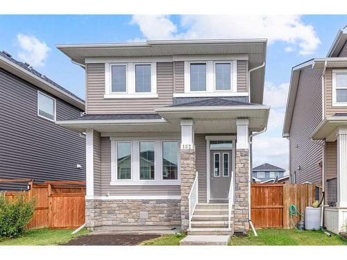 182 Willow Green, Cochrane, AB - Outdoor With Facade