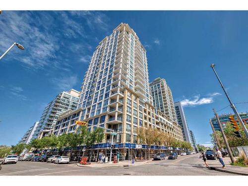 514-222 Riverfront Avenue Sw, Calgary, AB - Outdoor With Balcony With Facade