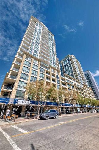 514-222 Riverfront Avenue Sw, Calgary, AB - Outdoor With Facade