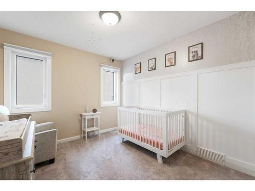 169 Patterson Boulevard Sw, Calgary, AB - Indoor Photo Showing Bedroom