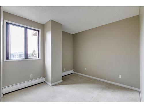 510-111 14 Avenue Se, Calgary, AB - Indoor Photo Showing Other Room