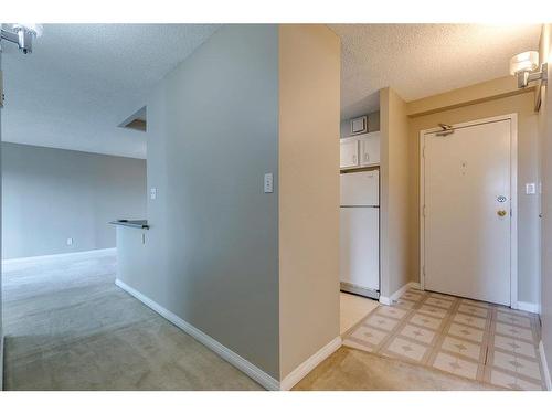 510-111 14 Avenue Se, Calgary, AB - Indoor Photo Showing Other Room