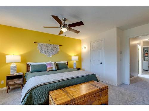 1633 18 Avenue Nw, Calgary, AB - Indoor Photo Showing Bedroom