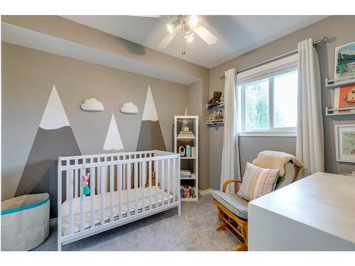 1633 18 Avenue Nw, Calgary, AB - Indoor Photo Showing Bedroom