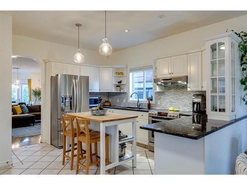 1633 18 Avenue Nw, Calgary, AB - Indoor Photo Showing Kitchen With Upgraded Kitchen