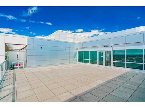 410-8445 Broadcast Avenue Sw, Calgary, AB - Outdoor