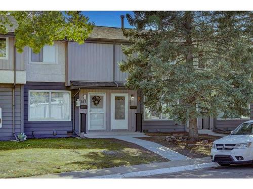 142-999 Canyon Meadows Drive Sw, Calgary, AB - Outdoor