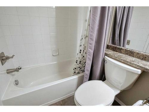 2226-10 Prestwick Bay Se, Calgary, AB - Indoor Photo Showing Bathroom