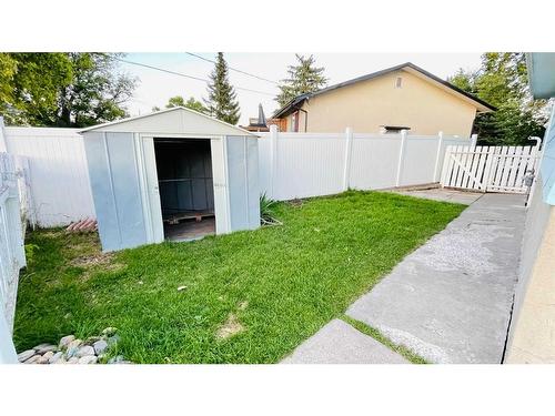 12A Beaver Dam Place Ne, Calgary, AB - Outdoor