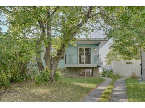 12A Beaver Dam Place Ne, Calgary, AB - Outdoor