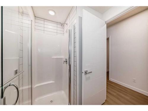 2213-350 Livingston Common Ne, Calgary, AB - Indoor Photo Showing Bathroom