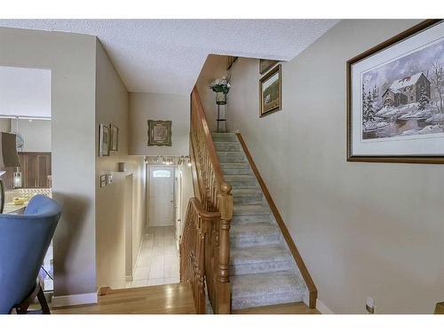 328 Brae Glen Road Sw, Calgary, AB - Indoor Photo Showing Other Room