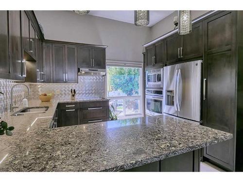 328 Brae Glen Road Sw, Calgary, AB - Indoor Photo Showing Kitchen With Upgraded Kitchen