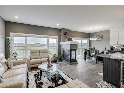 32 Legacy Cove Se, Calgary, AB - Indoor Photo Showing Bathroom