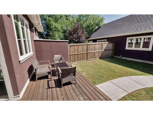 137 9 Avenue Ne, Calgary, AB - Outdoor With Deck Patio Veranda With Exterior