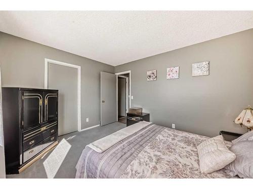 62 Erin Crescent Se, Calgary, AB - Indoor With Storage