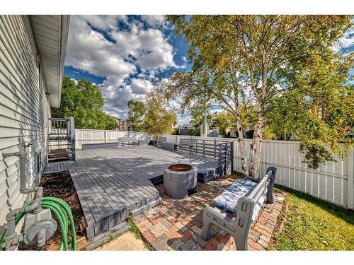 62 Erin Crescent Se, Calgary, AB - Outdoor With Deck Patio Veranda