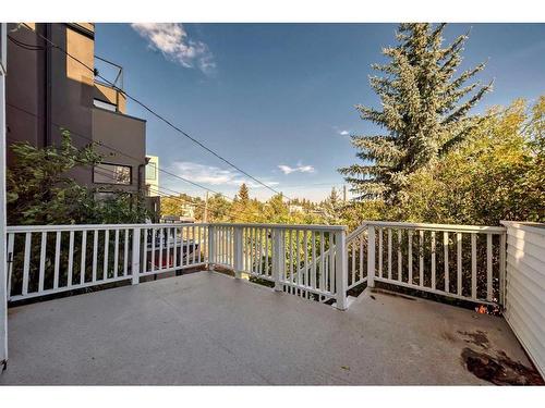 1928 29 Avenue Sw, Calgary, AB - Outdoor With Exterior