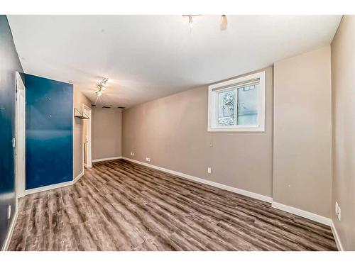 1928 29 Avenue Sw, Calgary, AB - Indoor Photo Showing Other Room