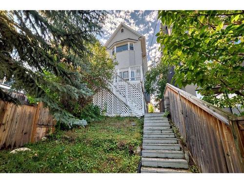 1928 29 Avenue Sw, Calgary, AB - Outdoor