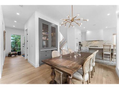 83 Lissington Drive Sw, Calgary, AB - Indoor Photo Showing Dining Room