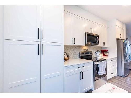 135 Skyview Ranch Circle Ne, Calgary, AB - Indoor Photo Showing Kitchen