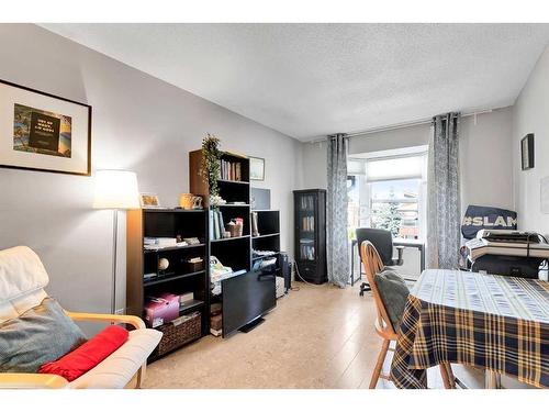 410-3730 50 Street Nw, Calgary, AB - Indoor