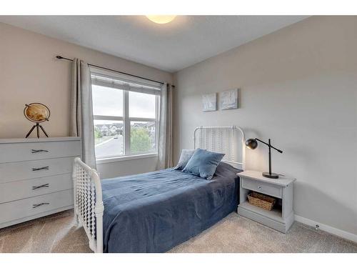 51 Masters Square Se, Calgary, AB - Indoor Photo Showing Bedroom