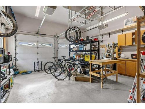 204 Cougar Point Road, Canmore, AB - Indoor Photo Showing Garage