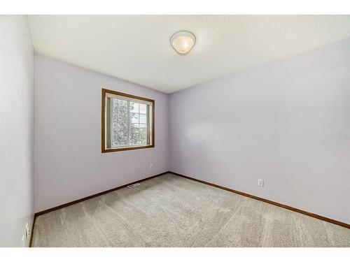 172 Panorama Hills Place Nw, Calgary, AB - Indoor Photo Showing Other Room