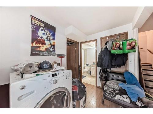 172 Panorama Hills Place Nw, Calgary, AB - Indoor Photo Showing Laundry Room