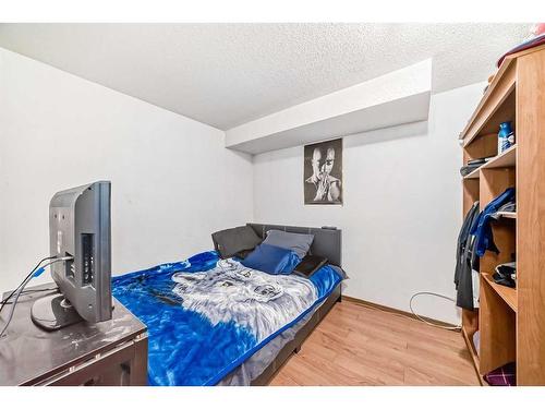 172 Panorama Hills Place Nw, Calgary, AB - Indoor Photo Showing Bedroom