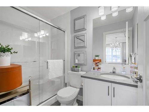 855 Cranston Avenue Se, Calgary, AB - Indoor Photo Showing Bathroom