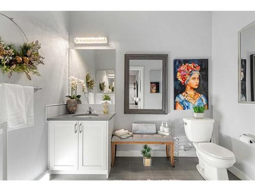 855 Cranston Avenue Se, Calgary, AB - Indoor Photo Showing Bathroom