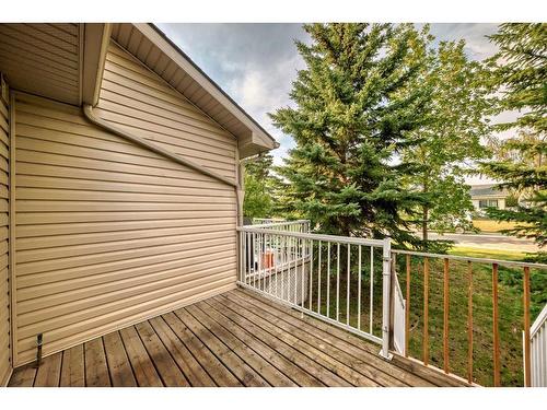 5023 Applevillage Court Se, Calgary, AB - Outdoor With Exterior