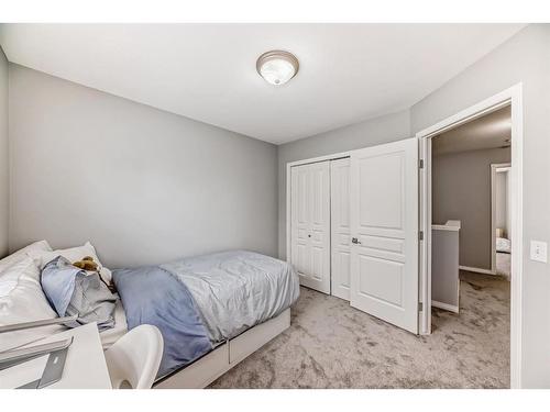 5023 Applevillage Court Se, Calgary, AB - Indoor Photo Showing Bedroom