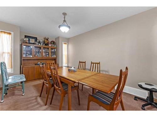 9 Panorama Hills Manor Nw, Calgary, AB - Indoor Photo Showing Dining Room