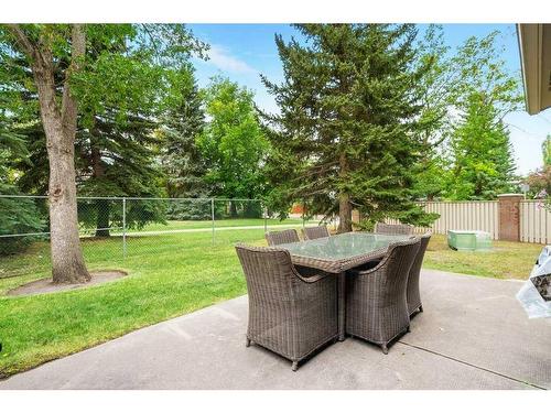 260-20 Midpark Crescent Se, Calgary, AB - Outdoor With Backyard