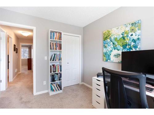 2060 New Brighton Grove Se, Calgary, AB - Indoor