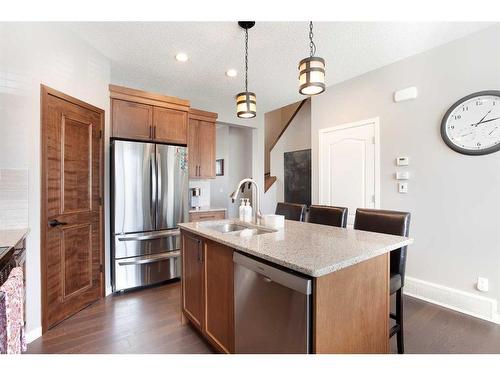 2060 New Brighton Grove Se, Calgary, AB - Indoor Photo Showing Kitchen With Double Sink