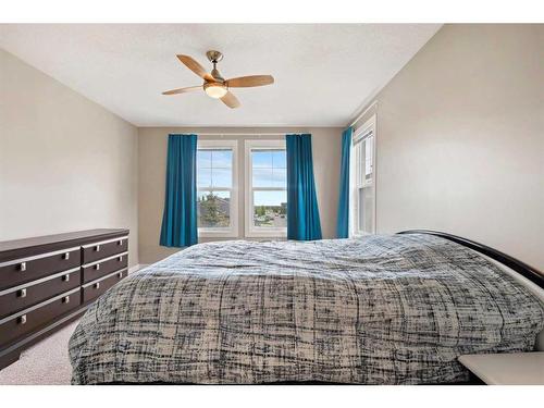 1802 Evanston Square Nw, Calgary, AB - Indoor Photo Showing Bedroom