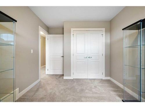 1802 Evanston Square Nw, Calgary, AB - Indoor Photo Showing Other Room