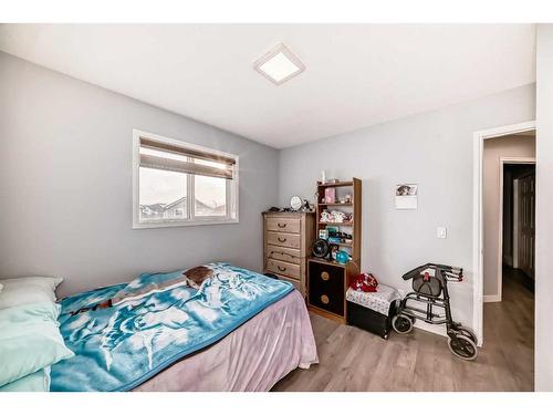 8222 Saddleridge Drive Ne, Calgary, AB - Indoor Photo Showing Bedroom