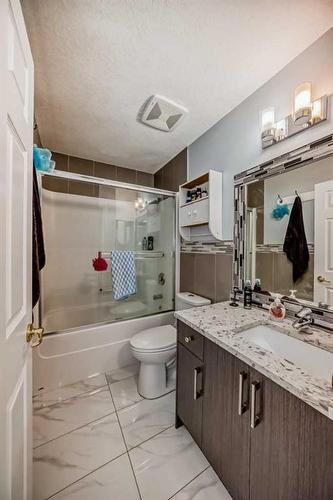 8222 Saddleridge Drive Ne, Calgary, AB - Indoor Photo Showing Bathroom