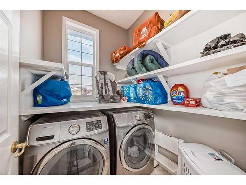 8222 Saddleridge Drive Ne, Calgary, AB - Indoor Photo Showing Laundry Room