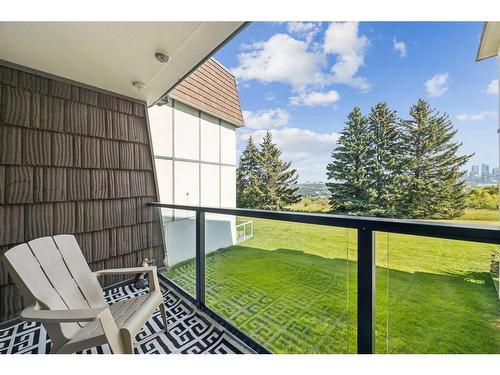 101-516 Cedar Crescent Sw, Calgary, AB - Outdoor With Balcony