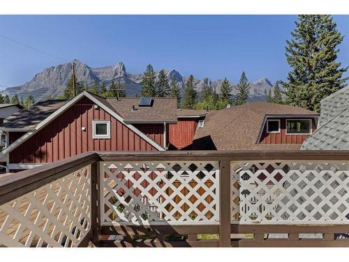 929 17Th Street, Canmore, AB - Outdoor