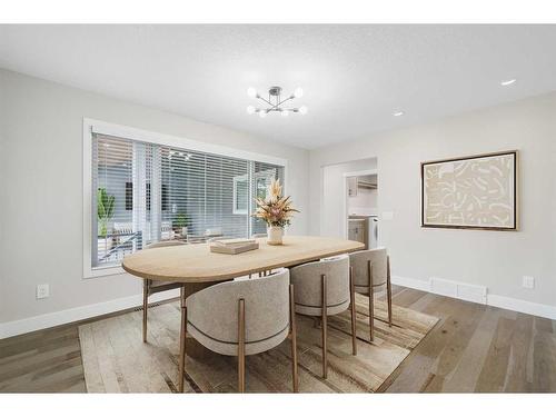 2836 12 Avenue Nw, Calgary, AB - Indoor Photo Showing Dining Room