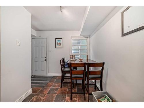 1716 29 Avenue Sw, Calgary, AB - Indoor Photo Showing Dining Room