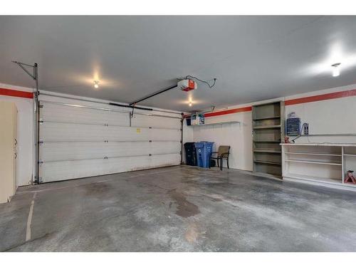 1342 Somerside Drive Sw, Calgary, AB - Indoor Photo Showing Garage